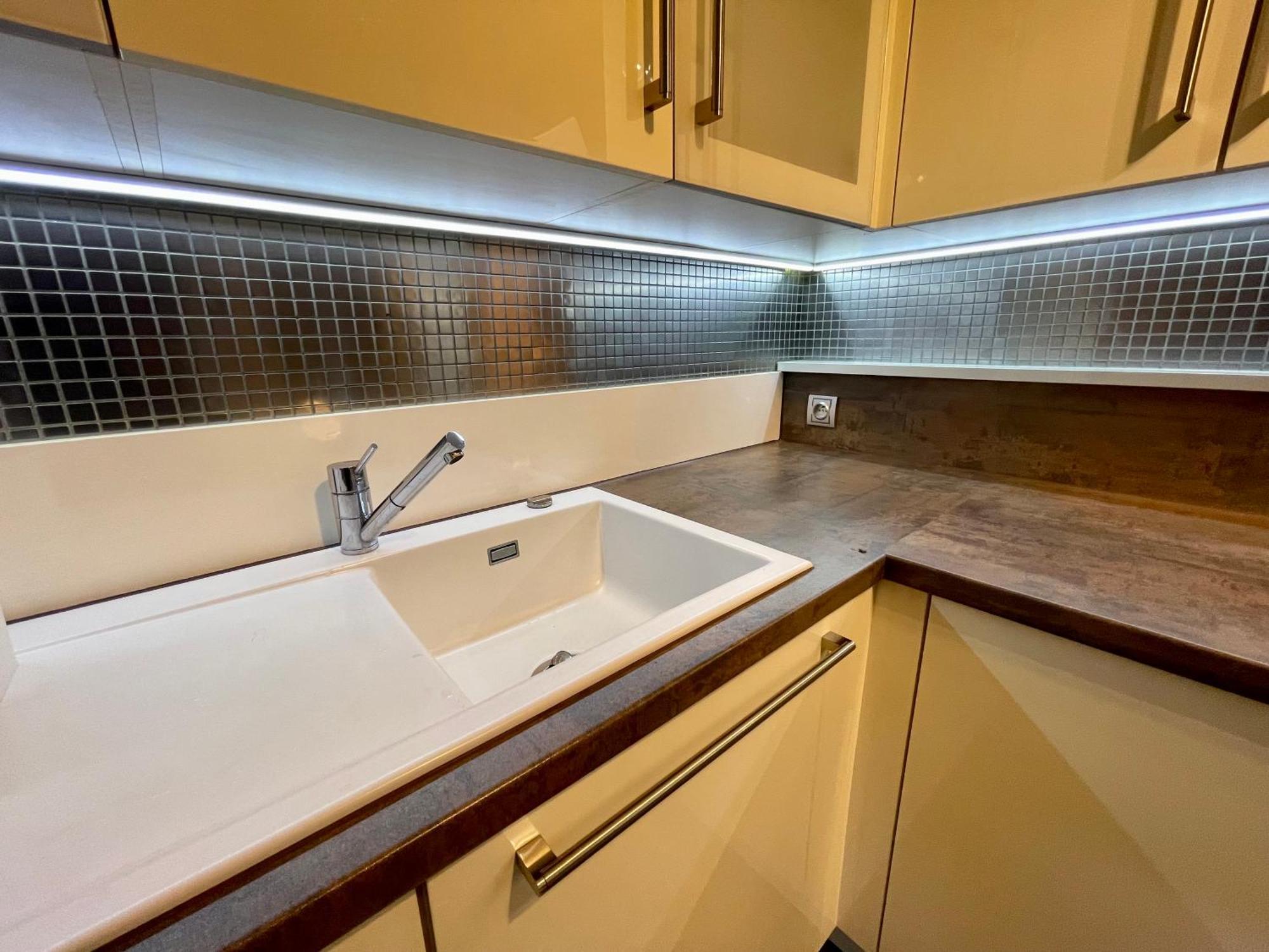 Wunderschoenes 2 Zimmer Apartment Zentrum Goldstadt Pforzheim Zewnętrze zdjęcie