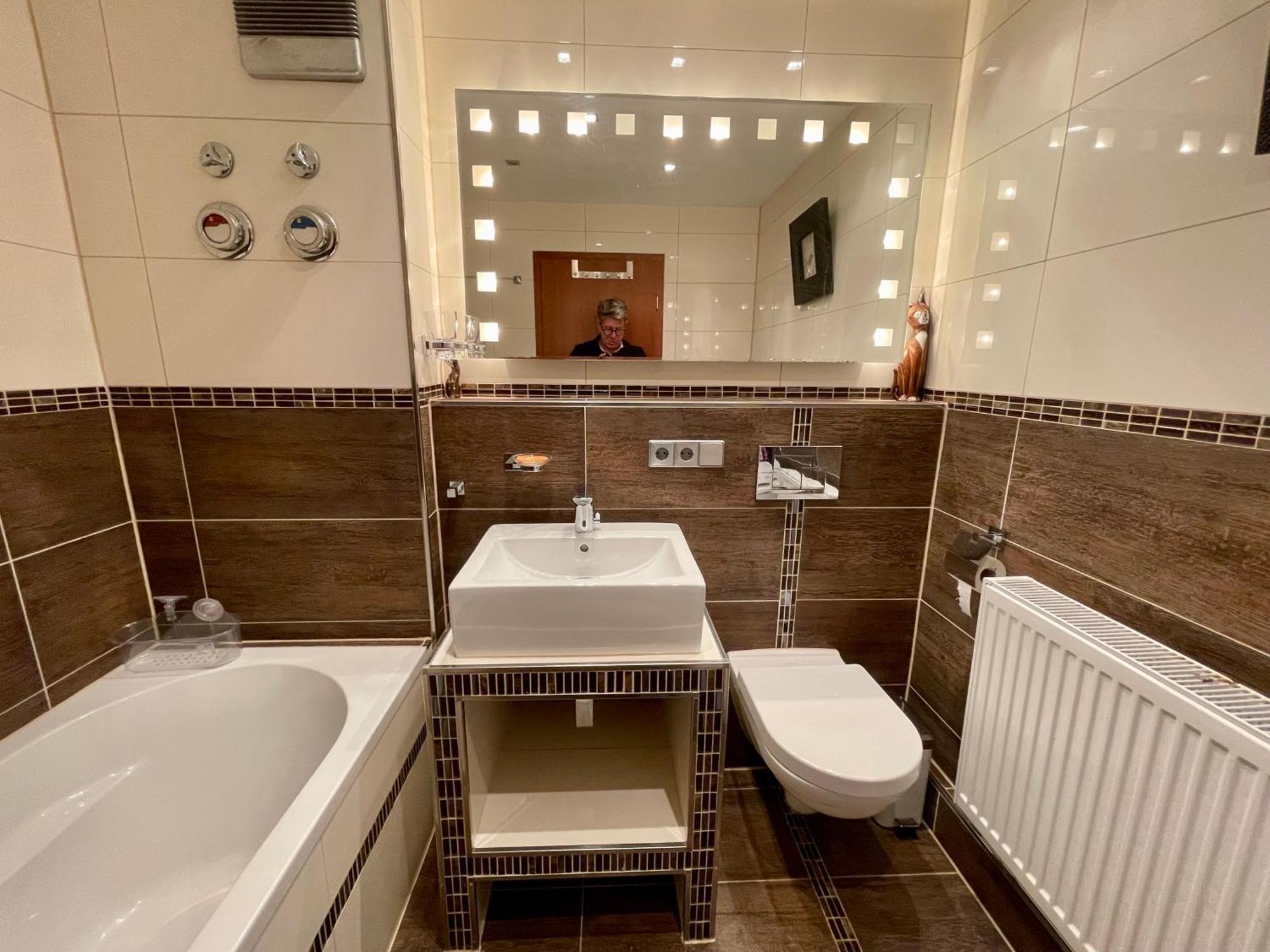 Wunderschoenes 2 Zimmer Apartment Zentrum Goldstadt Pforzheim Zewnętrze zdjęcie