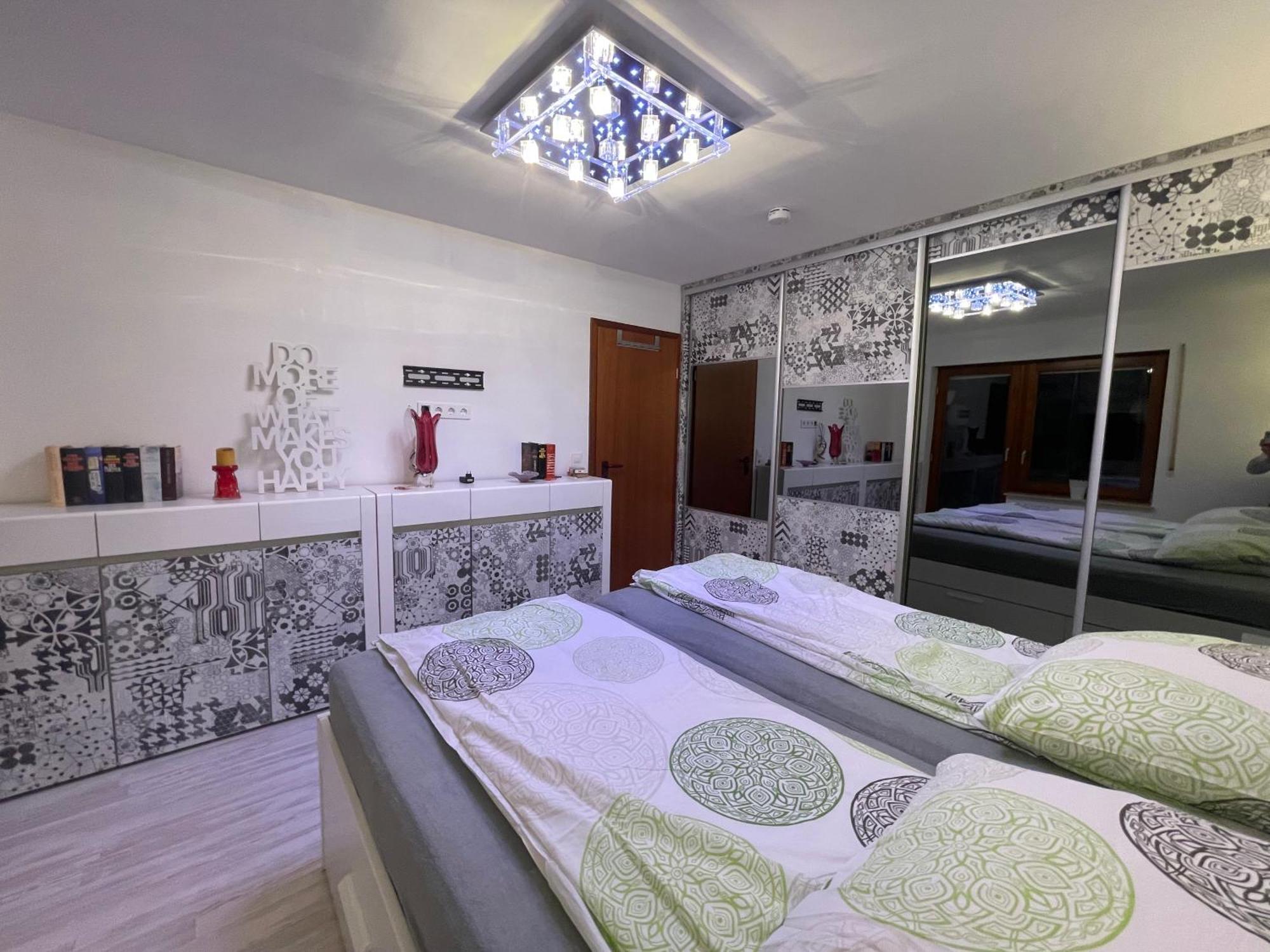 Wunderschoenes 2 Zimmer Apartment Zentrum Goldstadt Pforzheim Zewnętrze zdjęcie